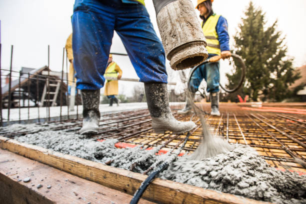 Best Concrete Walkway Installation  in Port Washington North, NY
